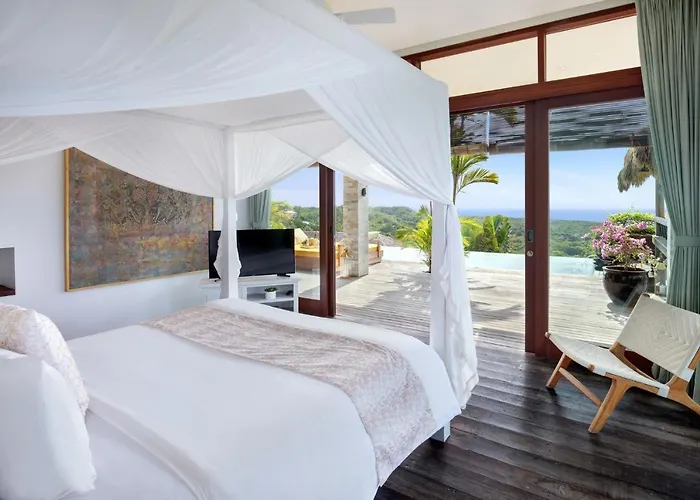 Hidden Hills - Small Luxury Of The World Villa
