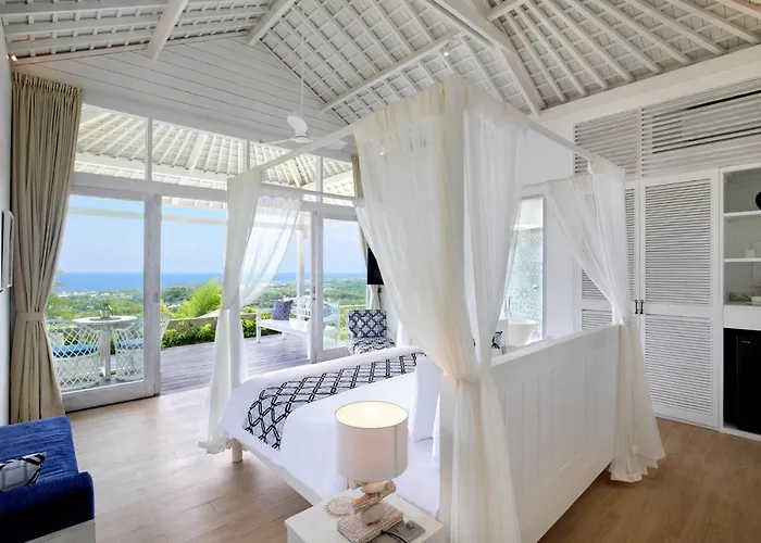 Hidden Hills - Small Luxury Of The World Villa