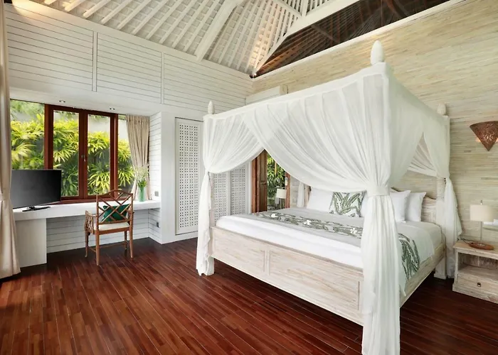 Hidden Hills - Small Luxury Of The World Villa