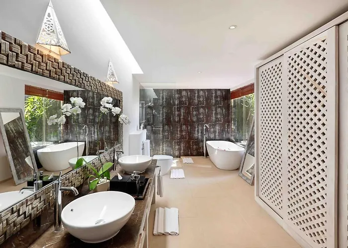 Hidden Hills - Small Luxury Of The World * Uluwatu (Bali)